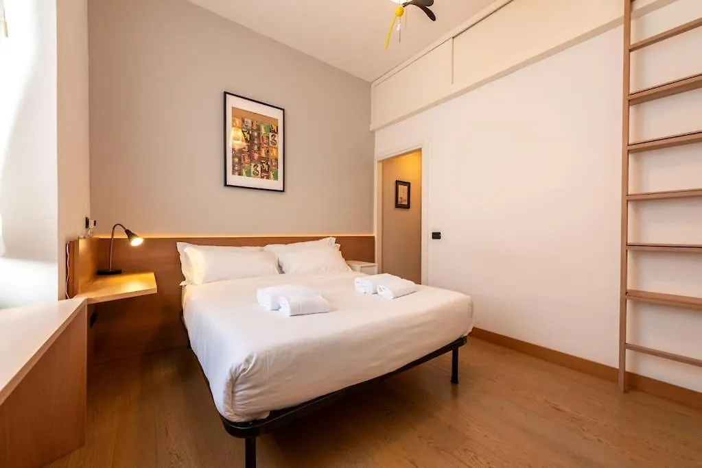 Guest Planet - Exclusive Flat Isola Milano Apartment