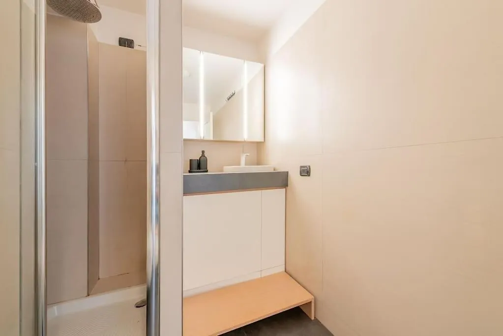 Guest Planet - Exclusive Flat Isola Milano Apartment